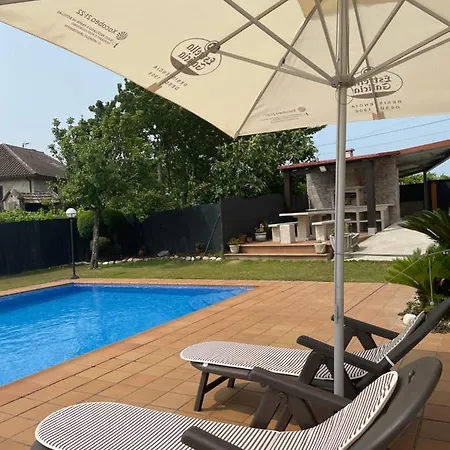 Chalet Casa Con Piscina En Arbo Vigo Exterior foto