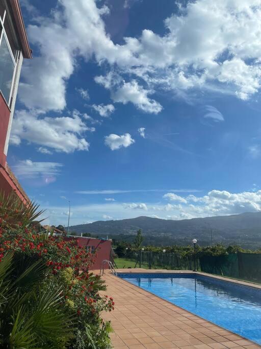 Casa Con Piscina En Vigo Hébergement de vacances Arbo